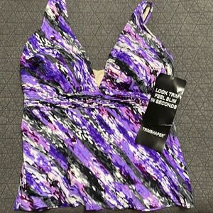 NWT Swim top.  Size 18.